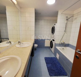 Apartament, 4 rooms with underground parking included Bucuresti/Dorobanti