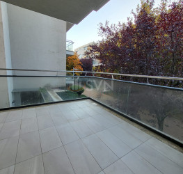 Apartament, 4 rooms with underground parking included Bucuresti/Dorobanti