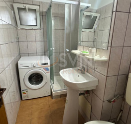 Apartament, 5 camere, 108 mp Bucuresti/P-ta Unirii