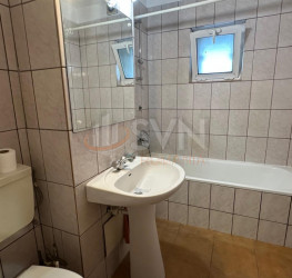 Apartament, 5 camere, 108 mp Bucuresti/P-ta Unirii