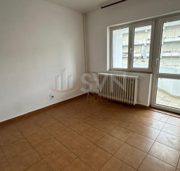Apartament, 5 camere, 108 mp Bucuresti/P-ta Unirii