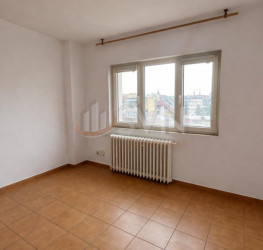 Apartament, 5 camere, 108 mp Bucuresti/P-ta Unirii