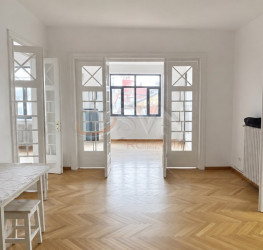 Apartament, 5 camere, 130 mp Bucuresti/P-ta Unirii