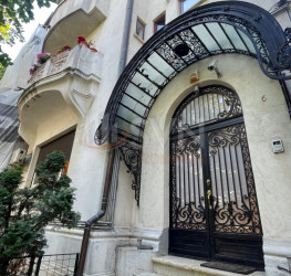 Apartament, 5 camere, 221 mp Bucuresti/Capitale