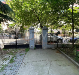 Apartament, 5 camere, 221 mp Bucuresti/Capitale