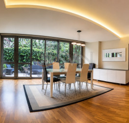 Apartament, 5 camere cu loc parcare exterior inclus Bucuresti/Iancu Nicolae