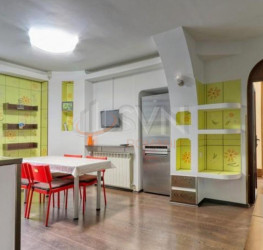 Apartament, 5 camere cu loc parcare exterior inclus Bucuresti/1 Mai