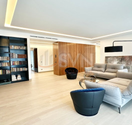 Apartament, 5 camere cu loc parcare subteran inclus Bucuresti/Kiseleff