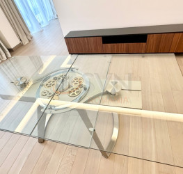 Apartament, 5 camere cu loc parcare subteran inclus Bucuresti/Kiseleff