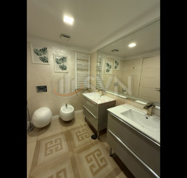 Apartament, 5 camere cu loc parcare subteran inclus Bucuresti/Herastrau