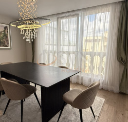 Apartament, 5 camere cu loc parcare subteran inclus Bucuresti/Herastrau