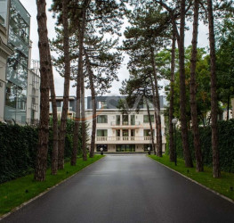 Apartament, 5 camere cu loc parcare subteran inclus Bucuresti/Kiseleff