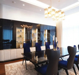 Apartament, 5 camere cu loc parcare subteran inclus Bucuresti/Herastrau
