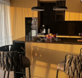 Apartament, 5 camere cu loc parcare subteran inclus Bucuresti/Iancu Nicolae