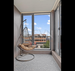 Apartament, 5 camere cu loc parcare subteran inclus Bucuresti/Pipera