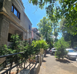 Apartament, 5 rooms, 148 mp Bucuresti/Primaverii