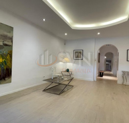 Apartament, 5 rooms, 221 mp Bucuresti/Capitale