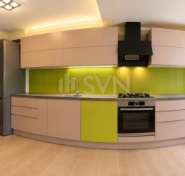 Apartament, 5 rooms with outdoor parking included Bucuresti/Iancu Nicolae