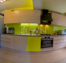 Apartament, 5 rooms with outdoor parking included Bucuresti/Iancu Nicolae