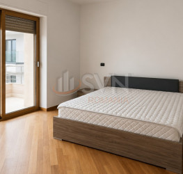 Apartament, 5 rooms with outdoor parking included Bucuresti/Primaverii