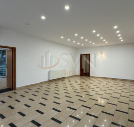 Apartament, 5 rooms with underground parking included Bucuresti/Primaverii