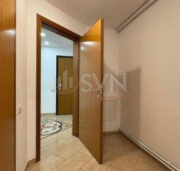 Apartament, 5 rooms with underground parking included Bucuresti/Primaverii