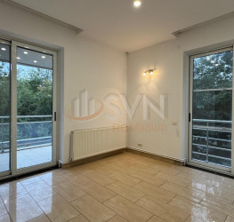 Apartament, 5 rooms with underground parking included Bucuresti/Primaverii