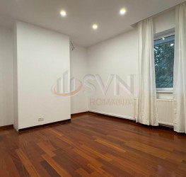 Apartament, 5 rooms with underground parking included Bucuresti/Primaverii