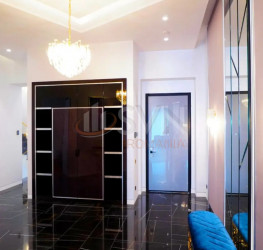 Apartament, 5 rooms with underground parking included Bucuresti/Herastrau