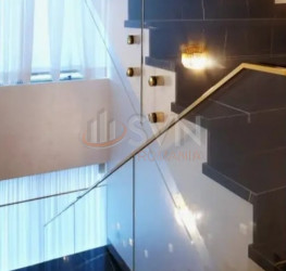 Apartament, 5 rooms with underground parking included Bucuresti/Herastrau