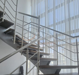 Apartament, 5 rooms with underground parking included Bucuresti/Lacul Tei