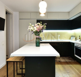 Apartament, 5 rooms with underground parking included Bucuresti/Aviatiei
