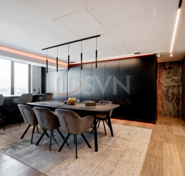 Apartament, 5 rooms with underground parking included Bucuresti/Herastrau