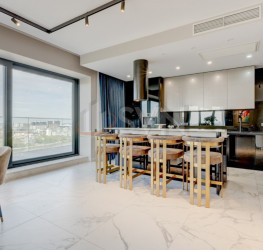 Apartament, 6 camere cu loc parcare subteran inclus Bucuresti/Barbu Vacarescu