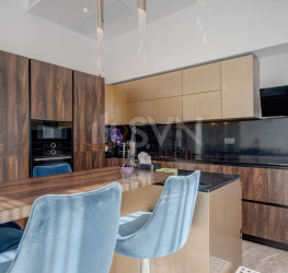 Apartament, 6 camere cu loc parcare subteran inclus Bucuresti/Herastrau