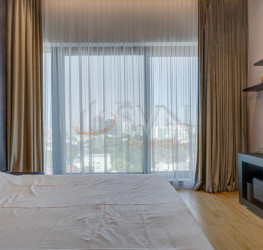Apartament, 6 camere cu loc parcare subteran inclus Bucuresti/Herastrau