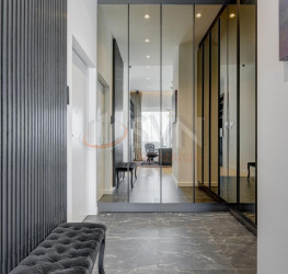 Apartament, 6 camere cu loc parcare subteran inclus Bucuresti/Herastrau