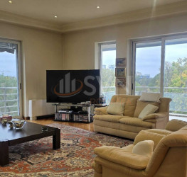 Apartament, 6 camere cu loc parcare subteran inclus Bucuresti/Primaverii