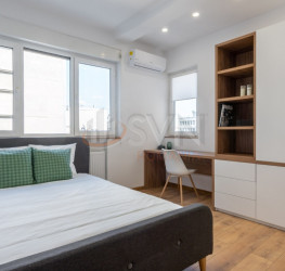 Apartament, 6 rooms, 170 mp Bucuresti/P-ta Universitatii