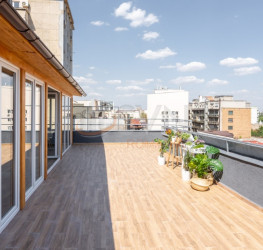 Apartament, 6 rooms, 170 mp Bucuresti/P-ta Universitatii