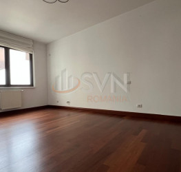 Apartament, 6 rooms with outdoor parking included Bucuresti/Sisesti
