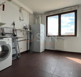 Apartament, 6 rooms with outdoor parking included Bucuresti/Sisesti