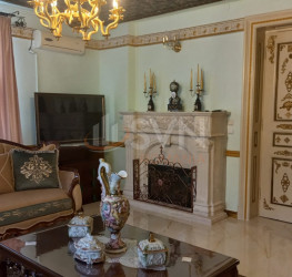 Apartament, 6 rooms with outdoor parking included Bucuresti/Gradina Icoanei