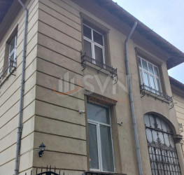 Apartament, 6 rooms with outdoor parking included Bucuresti/Gradina Icoanei