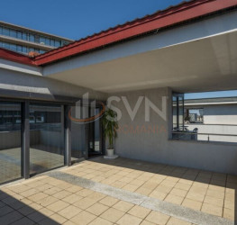 Apartament, 6 rooms with underground parking included Bucuresti/Herastrau