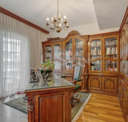 Apartament, 6 rooms with underground parking included Bucuresti/Herastrau