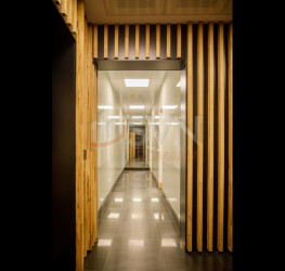 Apartament, 6 rooms with underground parking included Bucuresti/Aviatiei
