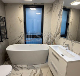 Apartament, 7 camere cu loc parcare subteran inclus Bucuresti/Floreasca