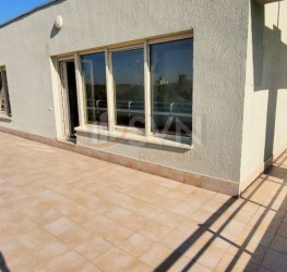 Apartament, 7 camere cu loc parcare subteran inclus Bucuresti/Soseaua Nordului