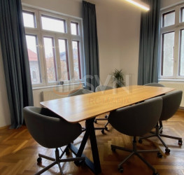 Apartament, 7 rooms, 250 mp Bucuresti/Capitale